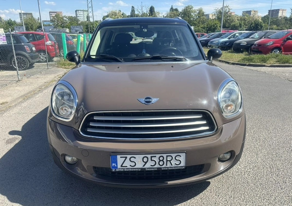 MINI Countryman cena 34900 przebieg: 197000, rok produkcji 2010 z Zbąszyń małe 379